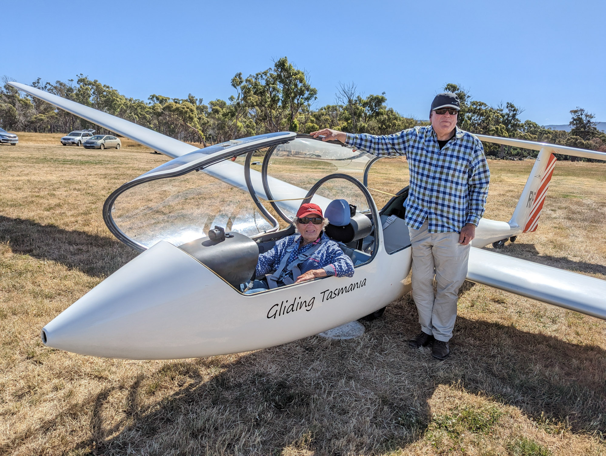 Gliding Tasmania — photograph 26
